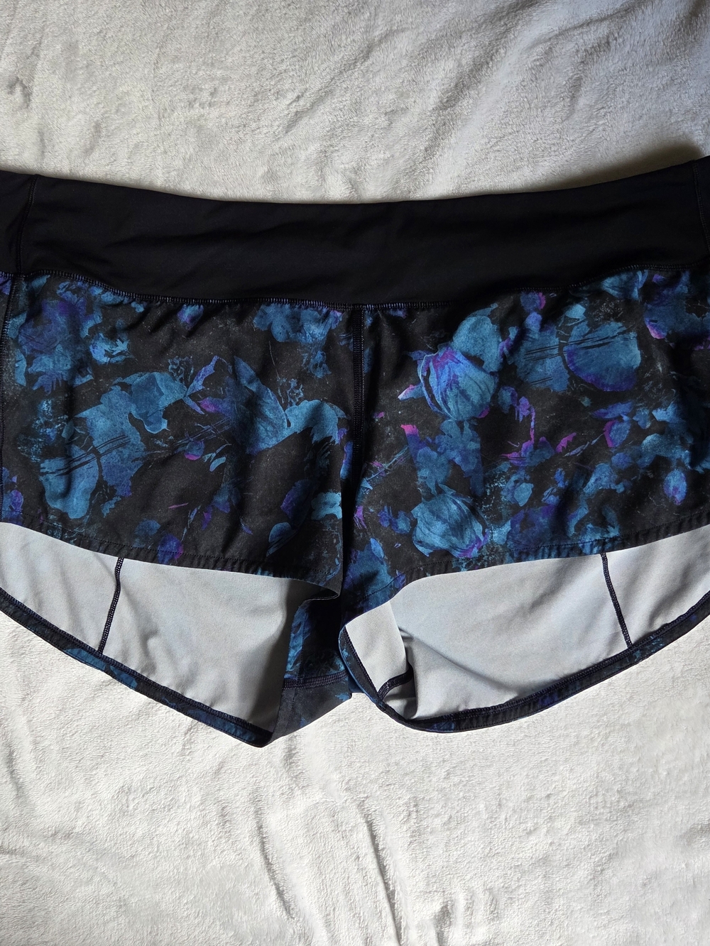 lululemon athletica Black Athletic Running Gym Shorts with  Floral Print